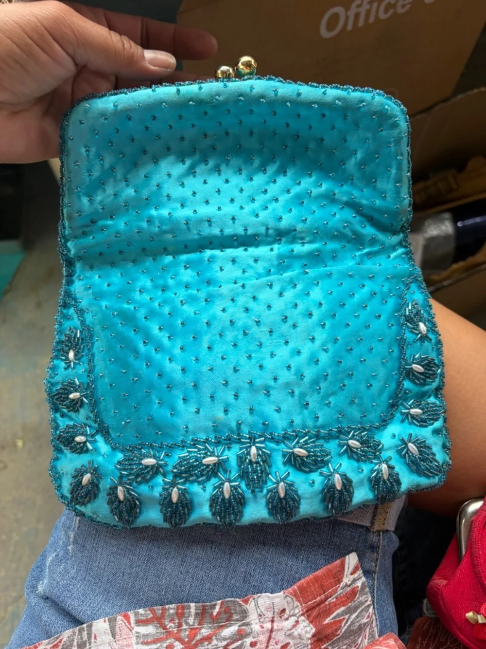 Lite blue beaded purse with clap